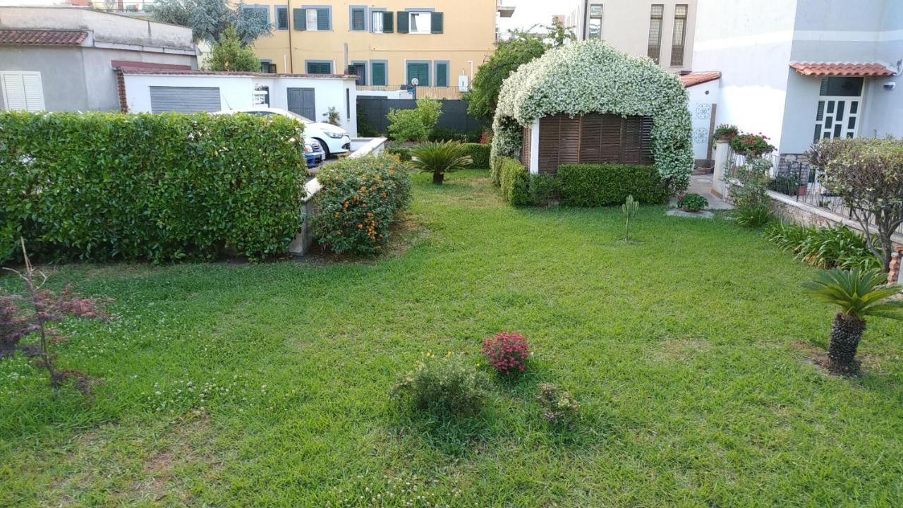 Ferienwohnung Impero 6 Scauri  Exterior foto