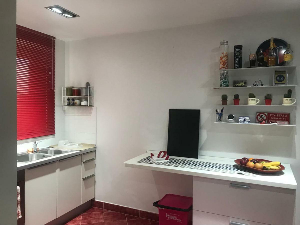 Ferienwohnung Impero 6 Scauri  Exterior foto